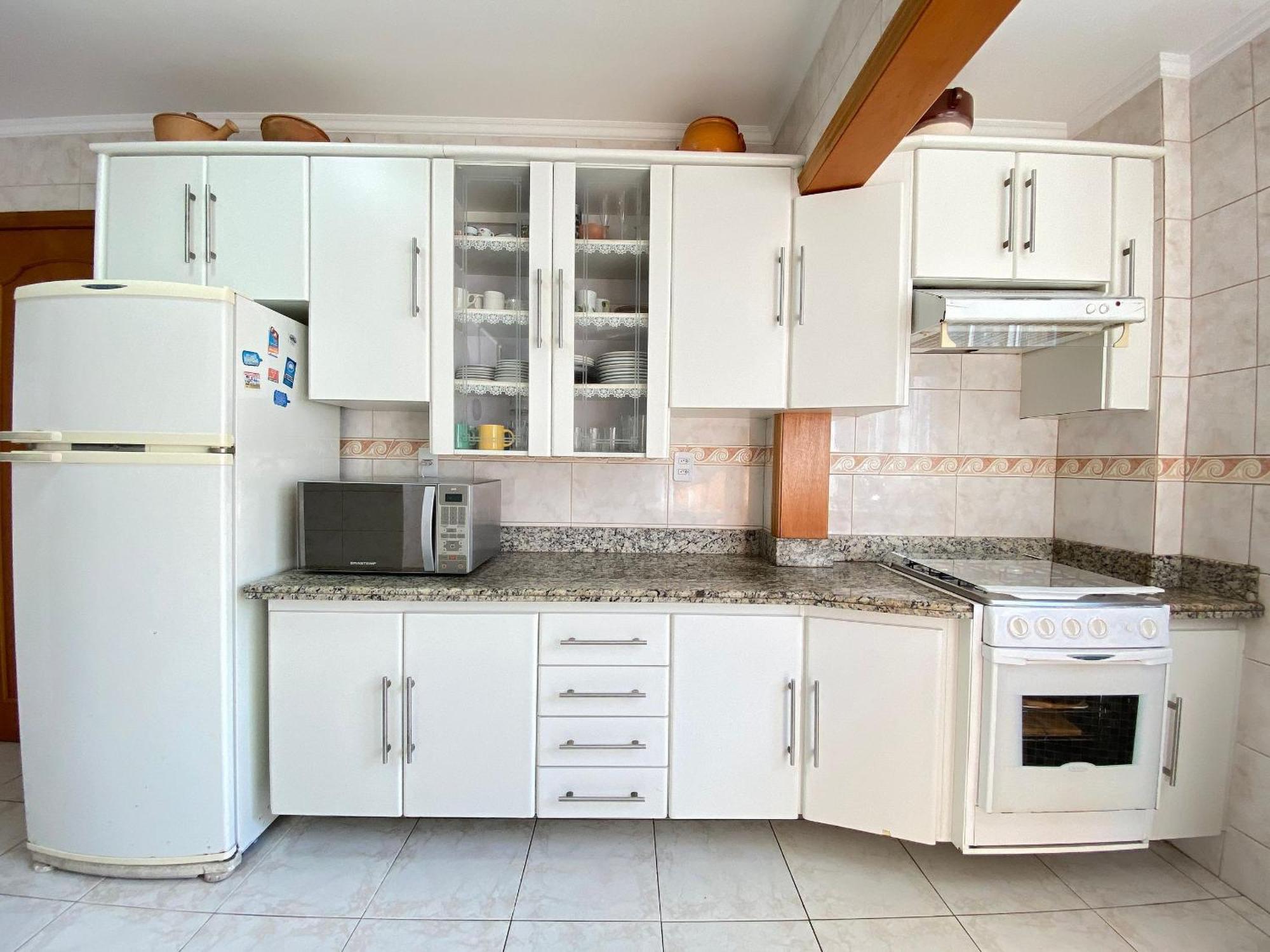 Apartamento Prg82 - Climatizado, 3 Dorm, Prox Av Brasil, Amplo *